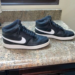 Woman’s Nike Court Vision Mid